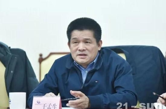 临工集团与中鑫租赁公司签署战略合作协议