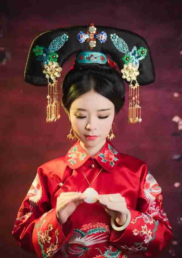 中国历史上的那些女性与首饰，相比约奢侈品，这才是真的奢华