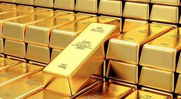 比较黄金与原油，普通投资者更适合于黄金交易
