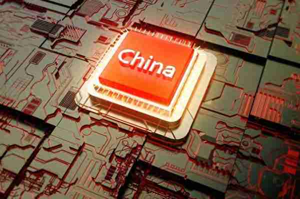 22年，美国全球通缉助华为突破5G 的芯片大佬陈正坤，现在怎样了?